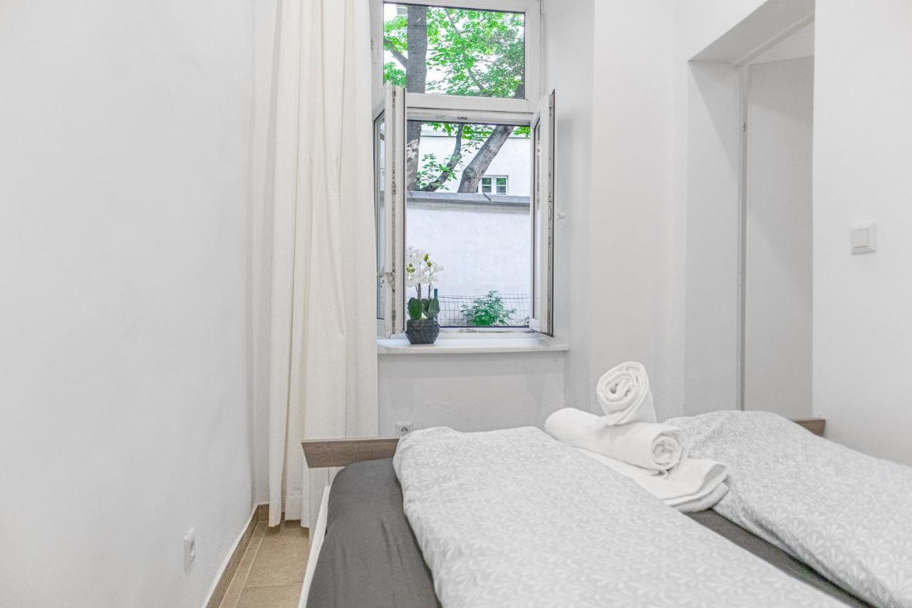 9 Min From City Center - Beautiful Studio Near U1 Reumannplatz Wien Exterior foto